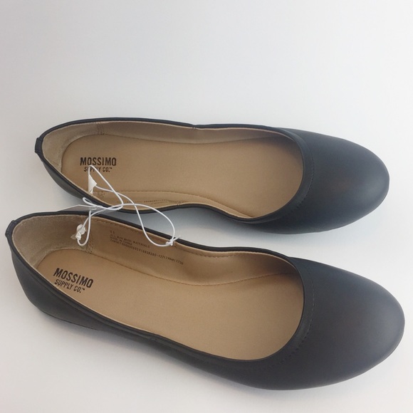 Mossimo Supply Co. Shoes - 3/$25 Mossimo women’s slip-on flat shoe black
